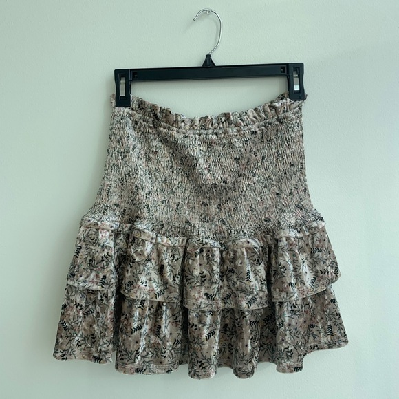 Allison New York Dresses & Skirts - Allison New York Floral Velvet Ruffle Mini Skirt NWT Size XS